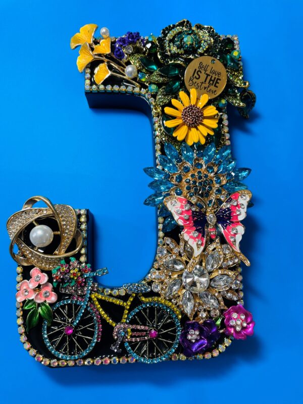 I Live For Bling!