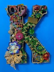 I Live For Bling!