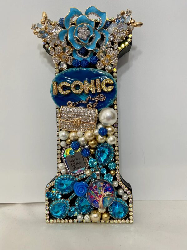 I Live For Bling!
