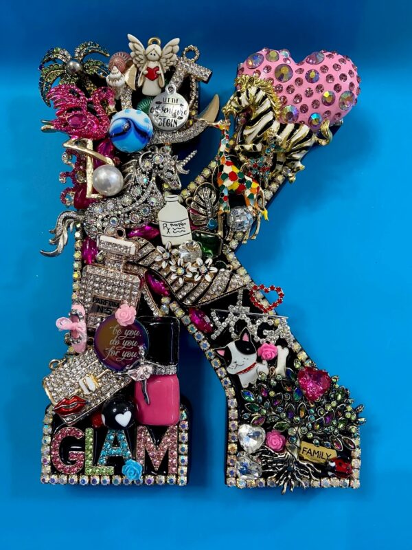 I Live For Bling!