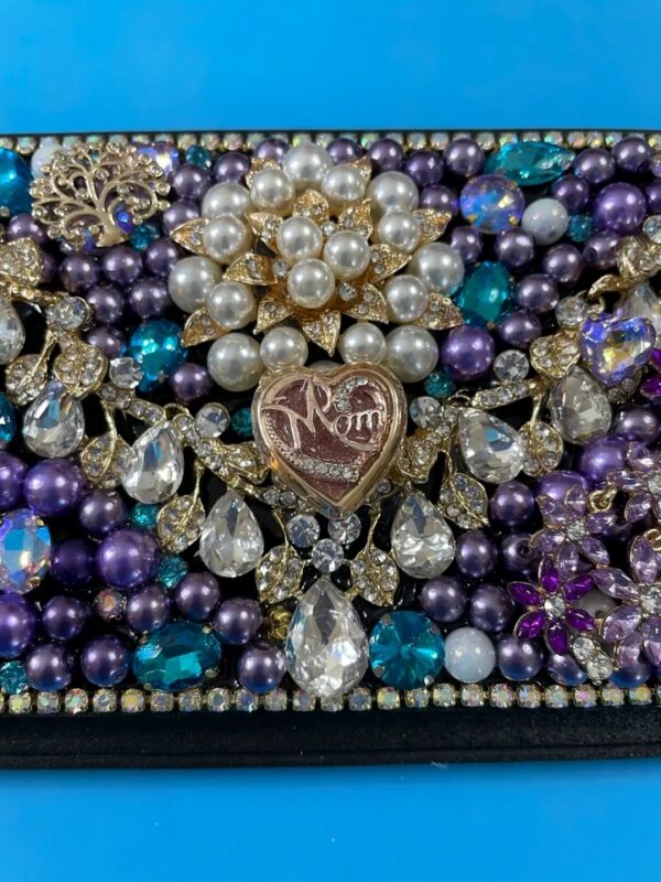 I Live For Bling!